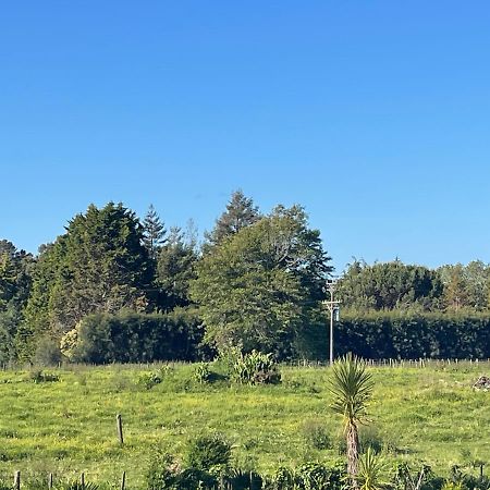 Cotman Cottage On Coatesville Kumeu エクステリア 写真